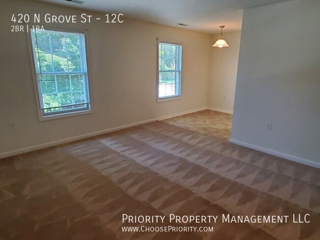 Building Photo - 420 N Grove St