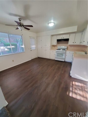 Building Photo - 34987 Beech Ave
