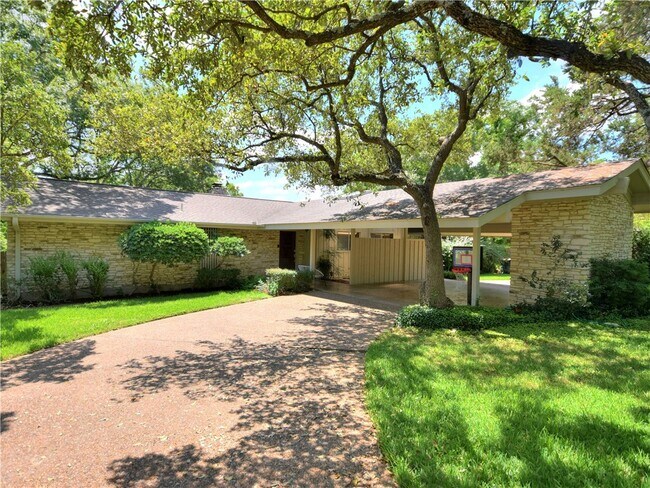 Building Photo - 601 Buckeye Trail