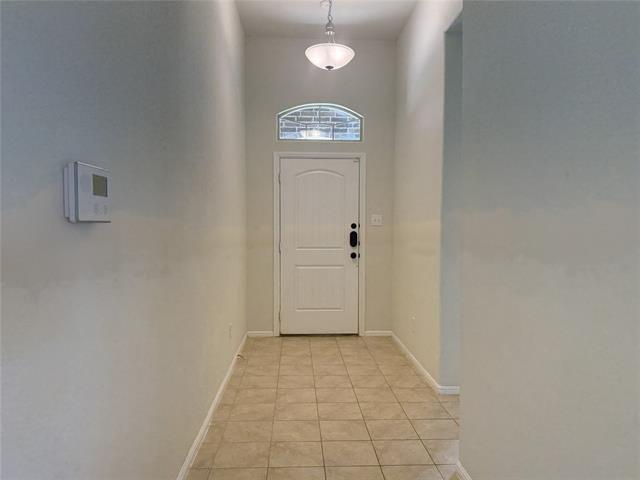 Foto del edificio - 8404 Muddy Creek Dr