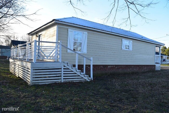 Building Photo - 3 br, 2 bath House - 208 Cypress