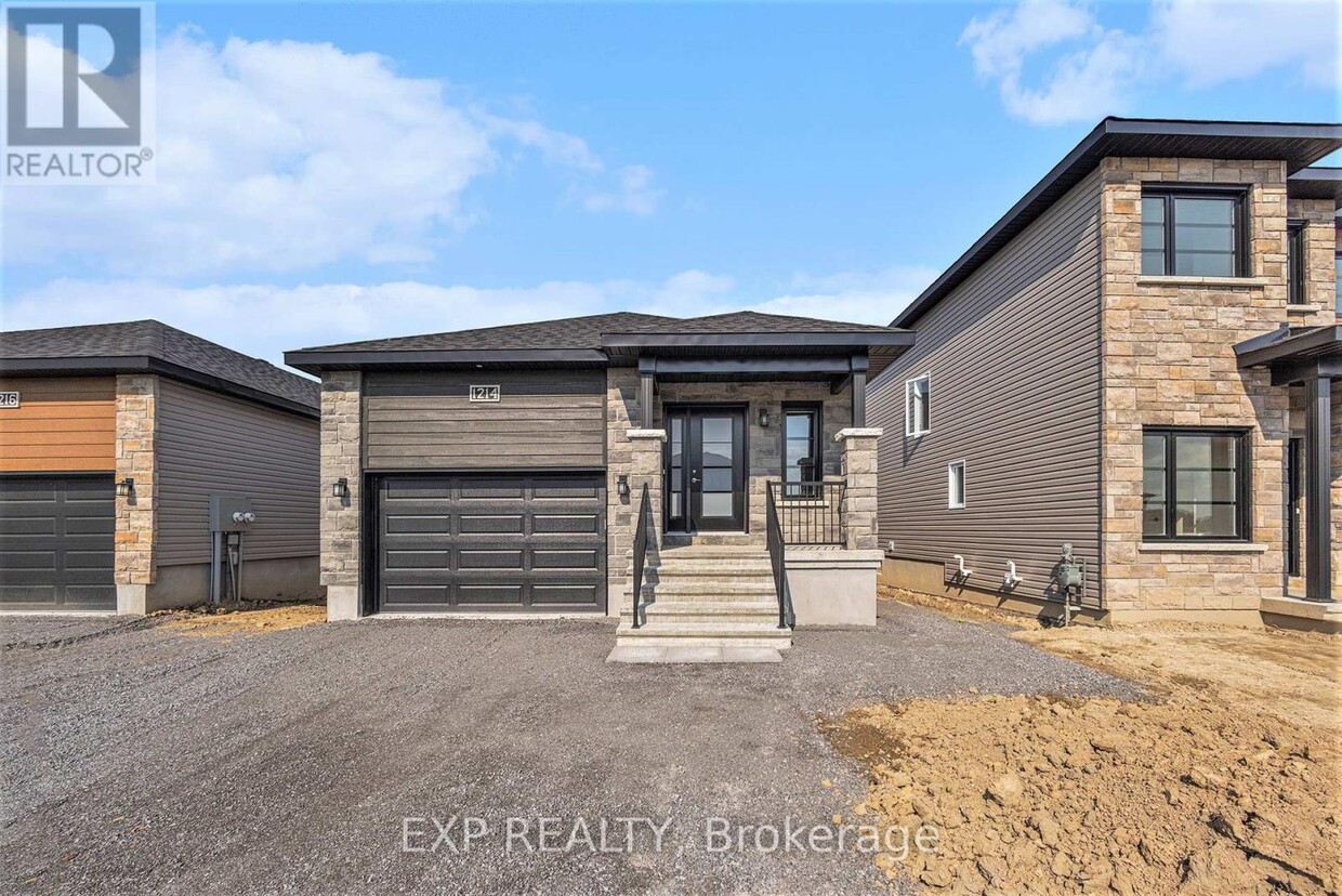 Primary Photo - 1214 Montblanc Cres