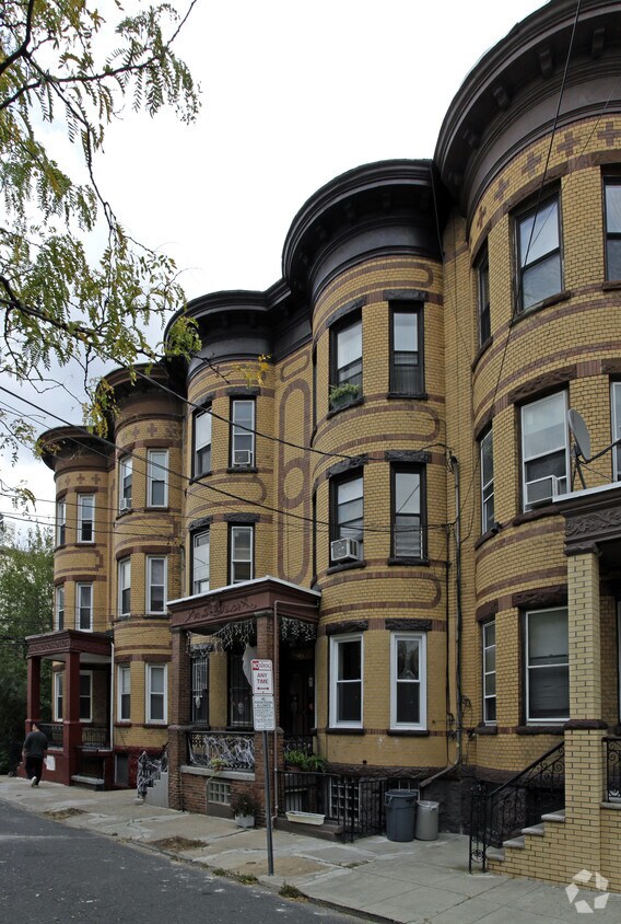 Building Photo - 6 East St