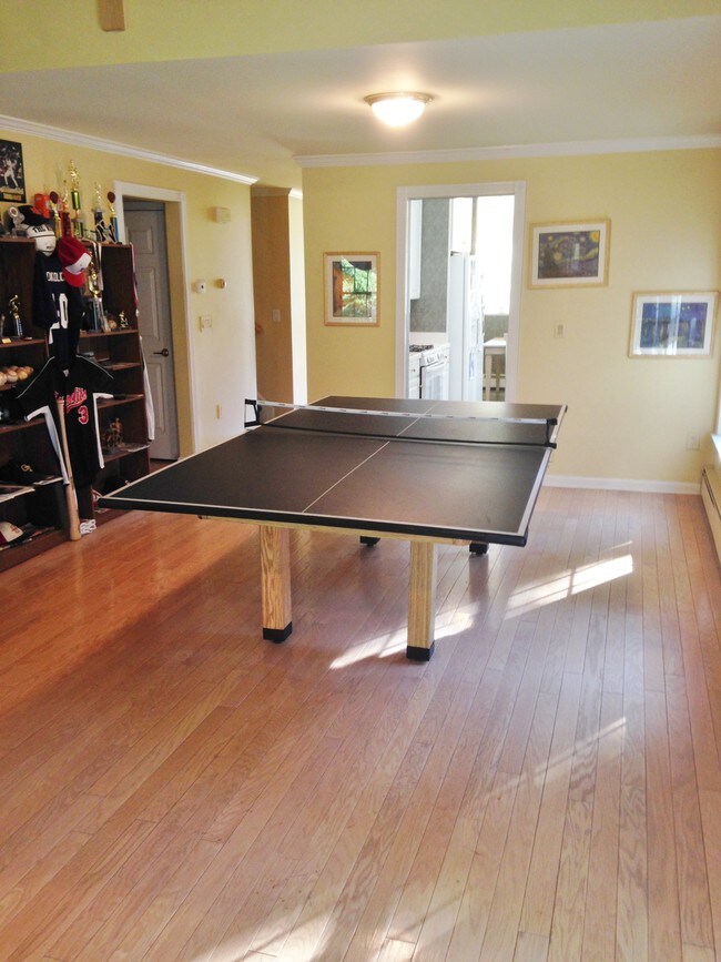 102 Pheasant Run, Old Tappan, NJ 07675 Townhome Rentals in Old Tappan NJ