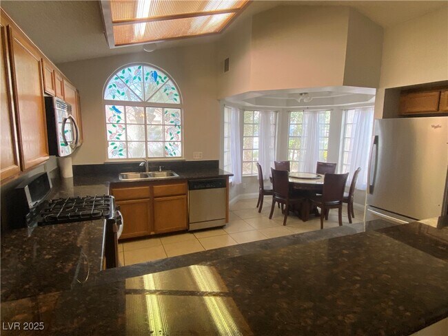 Foto del edificio - 2233 Placer Creek Ct