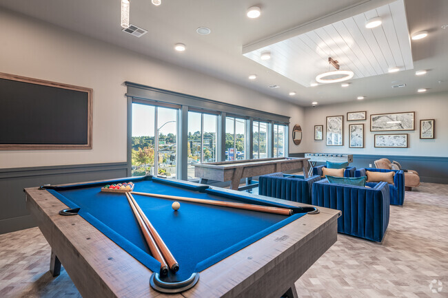 Game Room - Anchor 532 Luxury Apartments