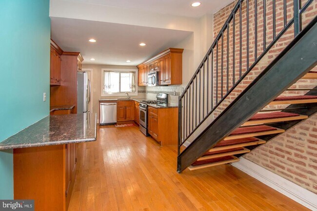 Foto del edificio - 3311 O'Donnell St