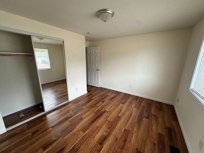 Foto del edificio - 1310 Sprague St NW