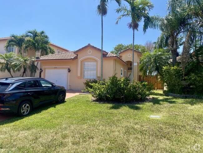 Building Photo - 8766 SW 213th Ter
