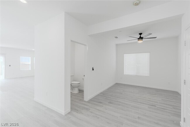 Building Photo - 9927 Kimura Hls Ave