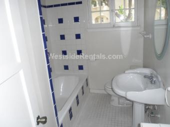 Foto del edificio - 304 N La Peer Dr