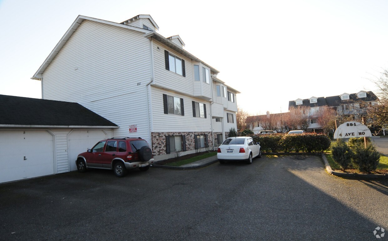 Foto del edificio - 851-861 4th Ave. North