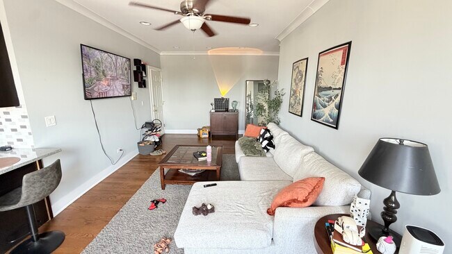 Foto del edificio - 3153 W Augusta Blvd