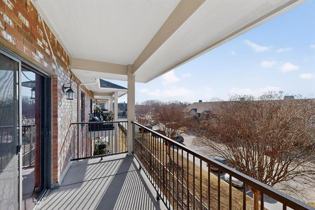 Building Photo - 1877 Signal Ridge Pl