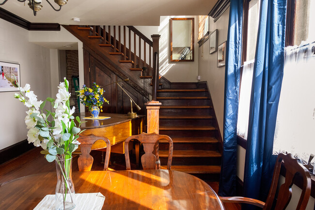 piano, staircase - 200 David St