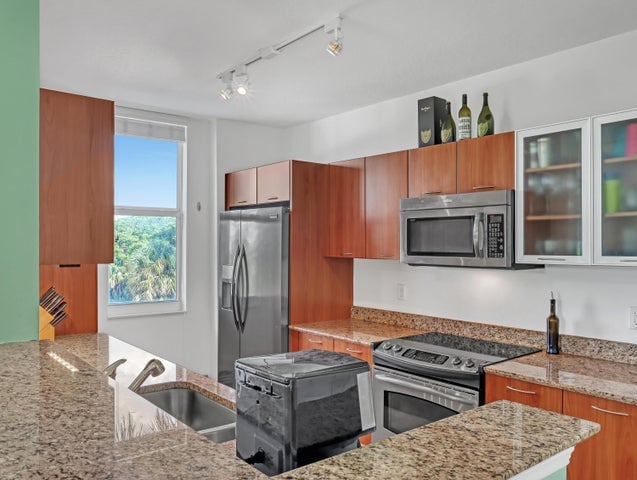 Photo - 700 E Boynton Beach Blvd (Boynton Beach, FL)