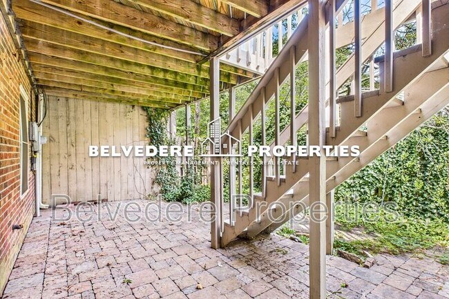 Foto del edificio - 18-B Park Village Ln