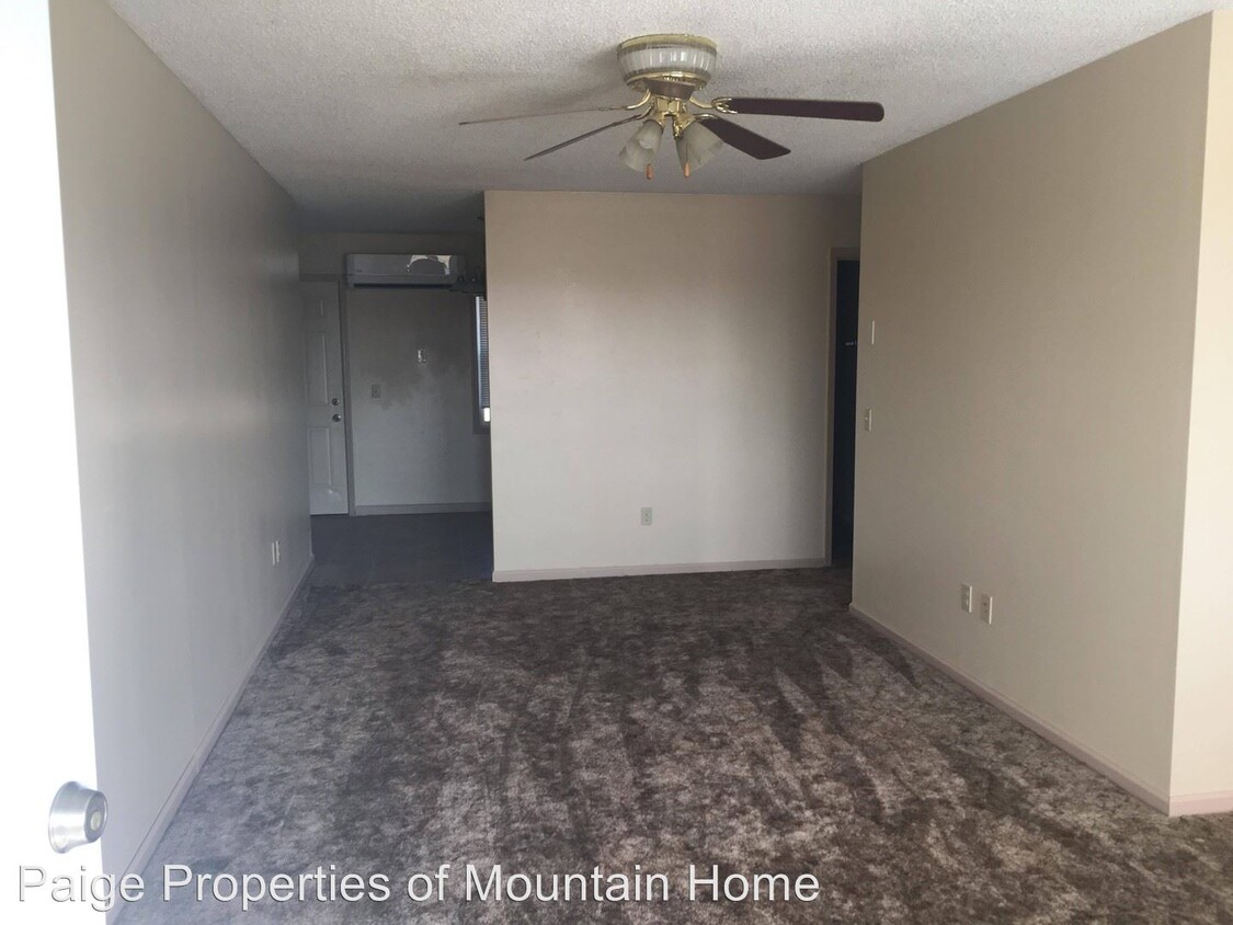Foto principal - 513 515 E 13th St