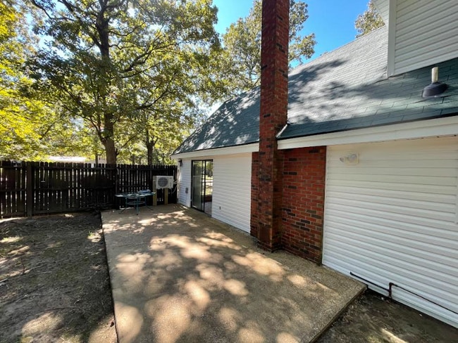 Building Photo - 53 Co Rd 192