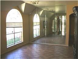 Building Photo - 8607 Rose Garden Dr