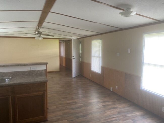 Foto del edificio - 223 John Way