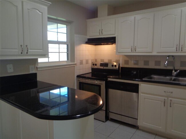 Foto del edificio - 2054 Western Village Ln