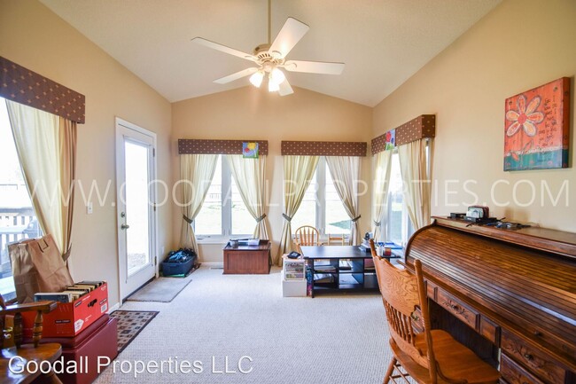 Building Photo - 3 br, 2.5 bath House - 7873 Dakota Circle