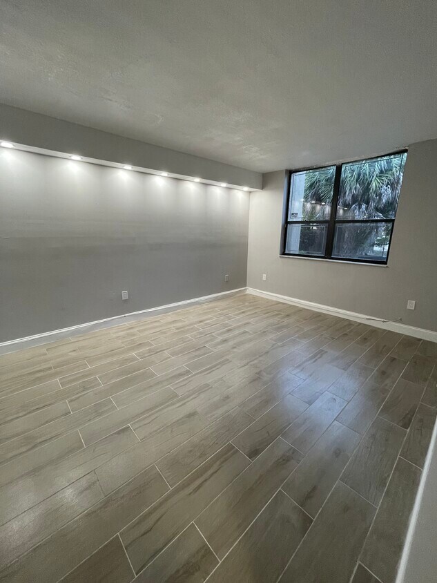 740 NE 199th St, Miami, FL 33179 Condo for Rent in Miami, FL