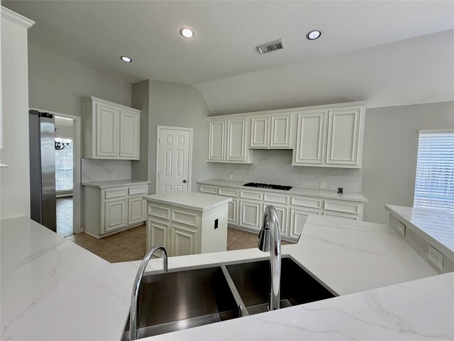 Building Photo - 1510 Flanders Field Ln