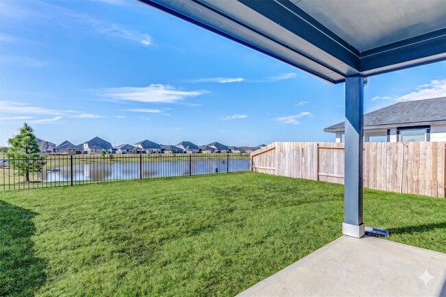 Building Photo - 5311 Sunway Dr