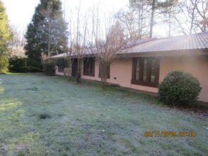 Building Photo - 20531 Brook Dr