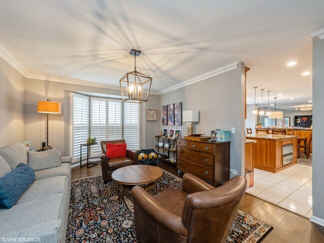 Foto del edificio - 445 Blue Ash Dr