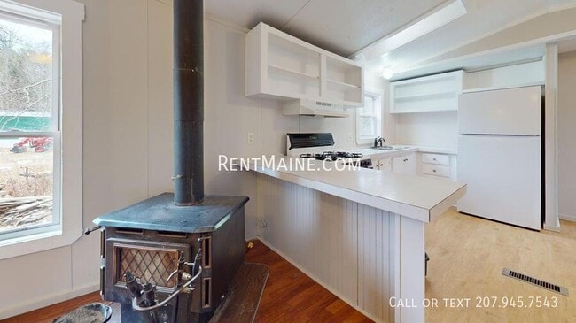 Building Photo - 43 Sweet Fern Dr