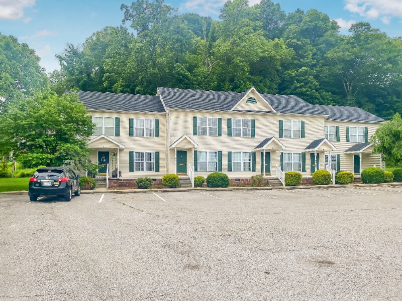 Primary Photo - 2106 Shadyside Rd
