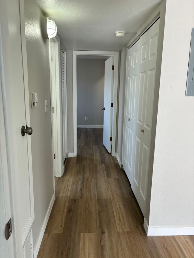 Foto del edificio - Two bedroom two bath apartment!
