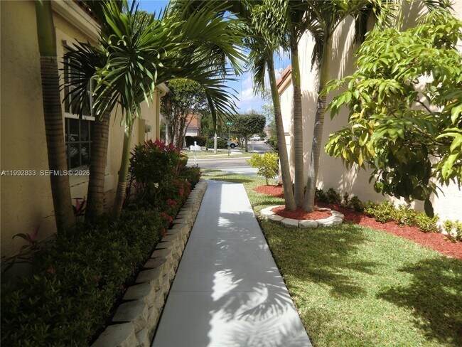 Foto del edificio - 1593 NW 158th Ave