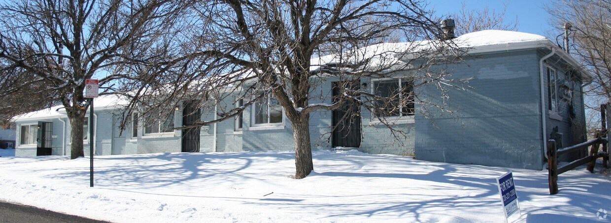 Building Photo - 345-351 S Utica St