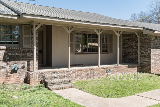 Building Photo - 108 Meadow View Ln