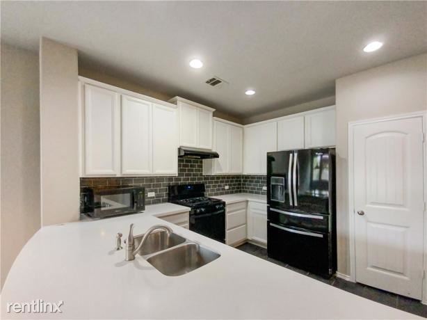 Building Photo - 4 br, 2 bath House - 120 Camden Cv