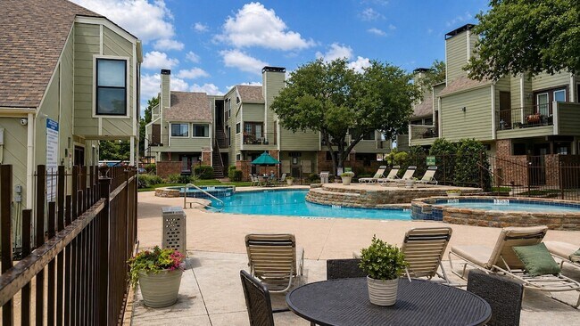 Foto del edificio - 3117 Sondra Dr