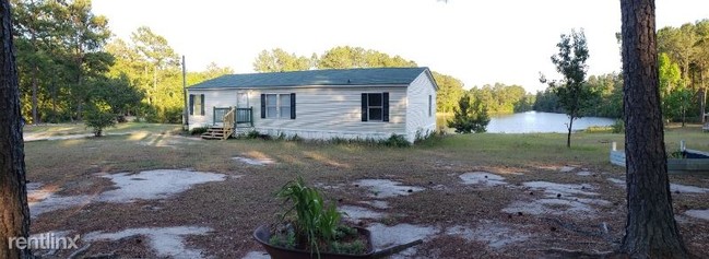 Building Photo - 4 br, 2 bath Mobile Home - 117 Edgewater Dr
