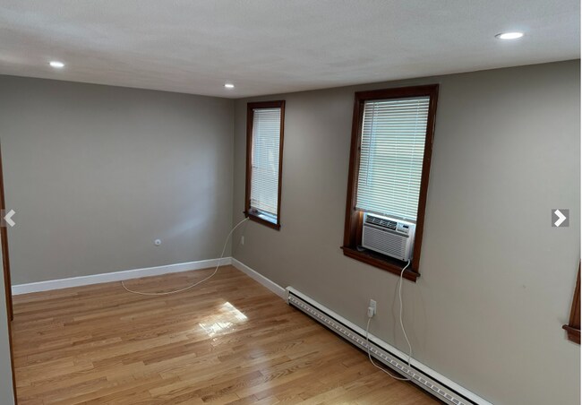 Foto del edificio - 14 Edgerly Pl