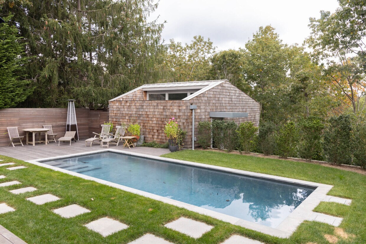 Foto principal - 71 Island View Dr W