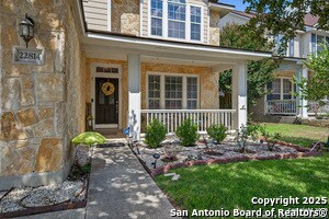 Foto del edificio - 22814 Bark Ln