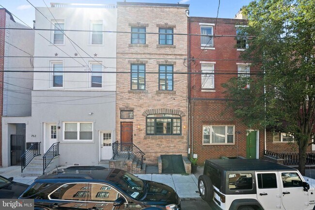 Building Photo - 750 S 9th St