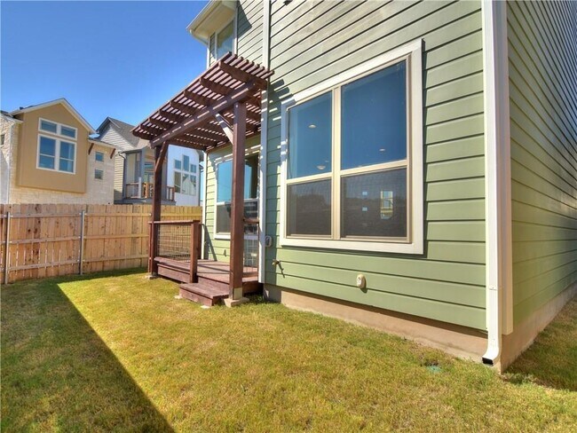 Foto del edificio - 9303 Cardinals Nest Ln