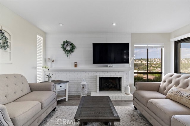 Building Photo - 22522 Campos