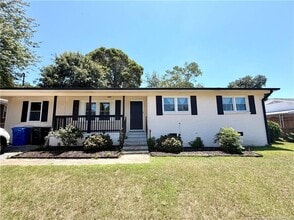 Building Photo - 5313 N Sumac Cir
