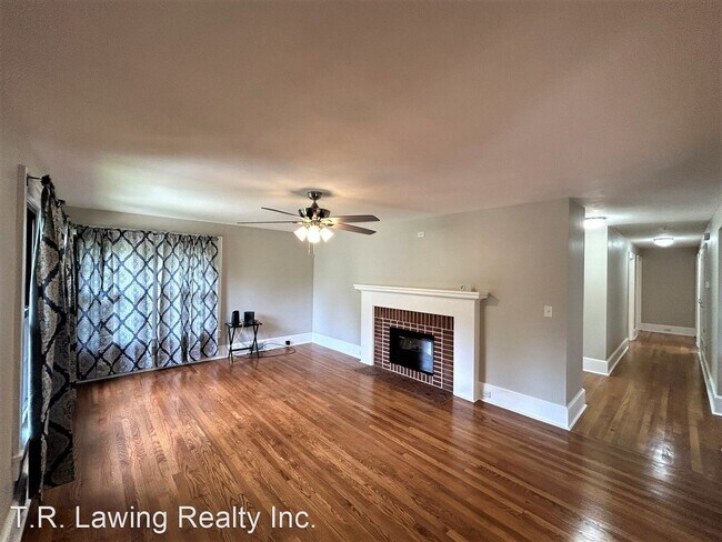 Foto del edificio - 3 br, 1.5 bath House - 2023 Robin Road