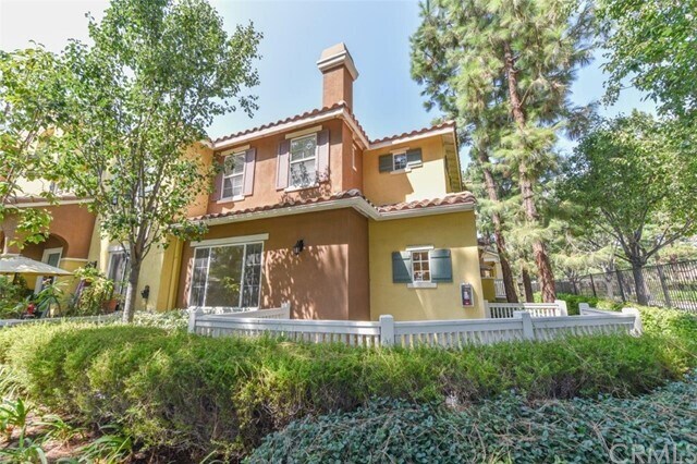 Primary Photo - 108 Timberwood